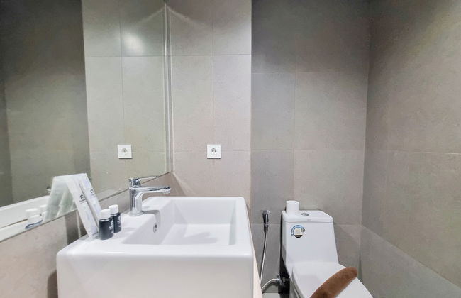 Good And Cozy Studio At Patraland Amarta Apartment - Photo 8