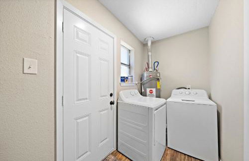 Sandy Private Beach Oasis Close to Kemah Boardwalk & NASA 5 STAR SUPER HOST - Foto 12