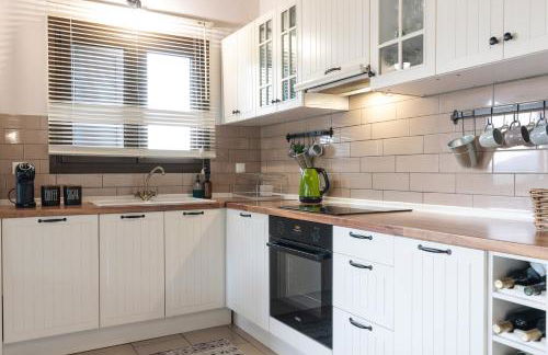 The Serenity Stone Lodge - Photo 19