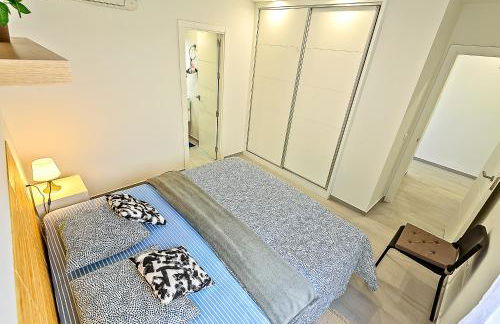 Oceanfront Duplex with a Rooftop Pool and Terrace - Foto 20