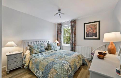 Finest Retreats - Riverside View - Photo 2