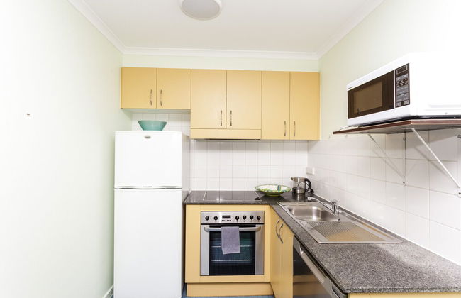 Central Sydney Chippendale with Parking - Photo 5