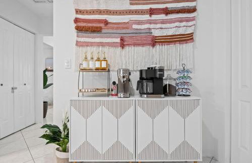 Sunshine Retreat I Waterfront I Pool I Paddle Boards I Bikes - Foto 26