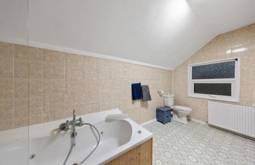 Cosy Modern Two Bed Terrace - Foto 18