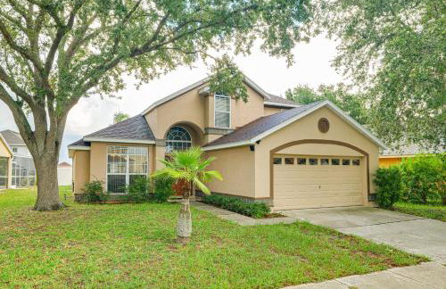 Family Oasis with Game Room and Pool in Davenport! - Foto 5