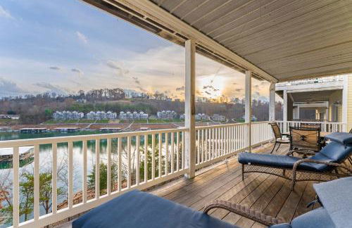 Family-friendly Home Hot Tub Lake View & Pool Access - Foto 57