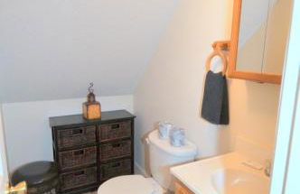 Trails End River Retreat - River Access - Pet Friendly - Hot Tub - Grill - Wifi - Fire Pit - Deck - Screen Porch - Family Friendly - Fishing - King Bed - Wood Stove - Photo 12