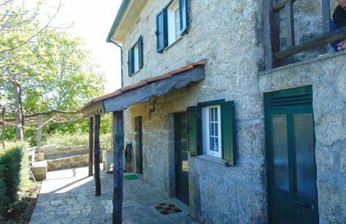 Casa de Granito Charmosa - Foto 3