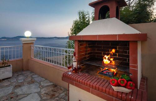 Elena Costa - Photo 40