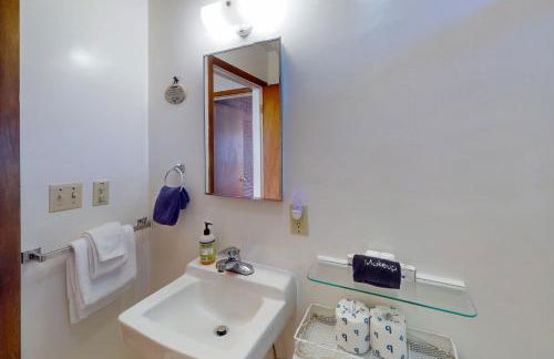 Ocean Vista Cottage - Photo 9