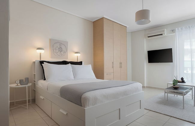 Athenian Comfort Apartments - Photo 2