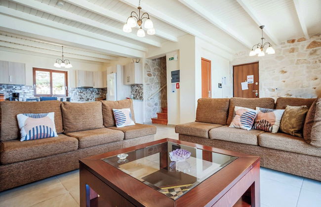 Orient Villa - Photo 4