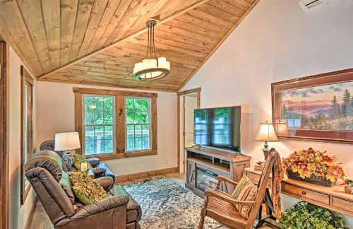 3 Mi to Downtown Renovated Highlands Cottage - Foto 1