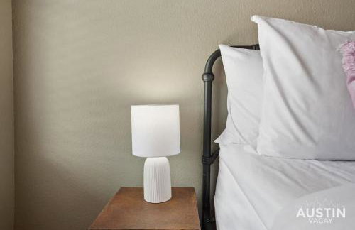 Balcony Views and Ideal West Campus Austin Location - Foto 14