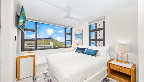 Diamond Head and Ocean views with King Bed and Parking - Foto 4