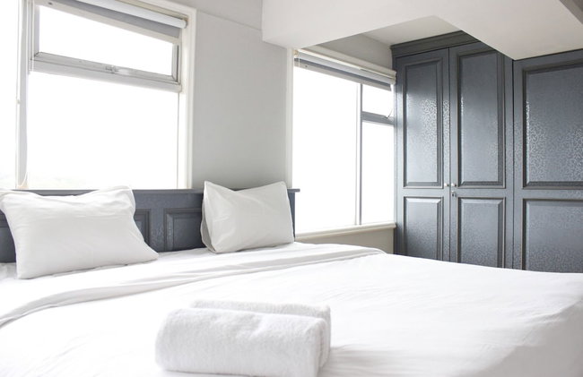Spacious & Trendy Studio at Jarrdin Cihampelas Apartment - Photo 4