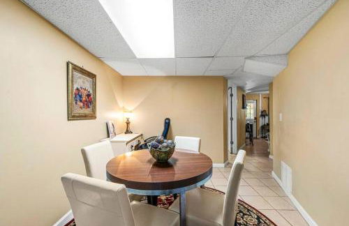 20Miles from Atlanta Pet Friendly Private Backyard - Foto 25