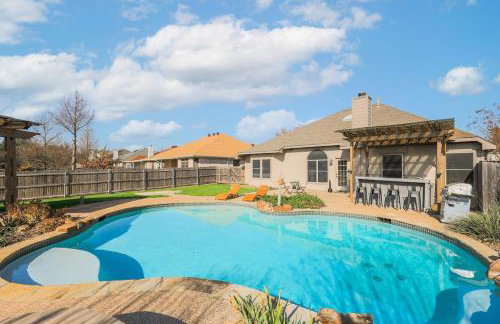 Elite 4BR 2BA Holiday Home with Hot Tub, Pool, and BBQ - Foto 5