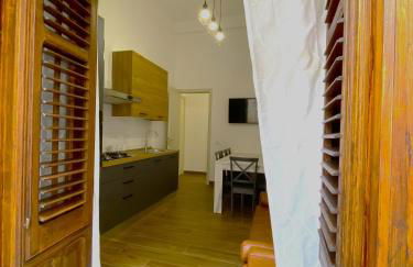 Medusa -IN CENTRO, ARIA CONDIZIONATA e NO ZTL -CITY CENTRE, AIRCON, NO LTZ - Foto 6