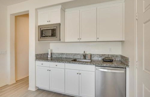 Cozy Desert Sanctuary 9 Mi to Mojave Narrows Park! - Foto 7