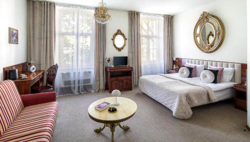 Old Time Aparthotel - Photo 3