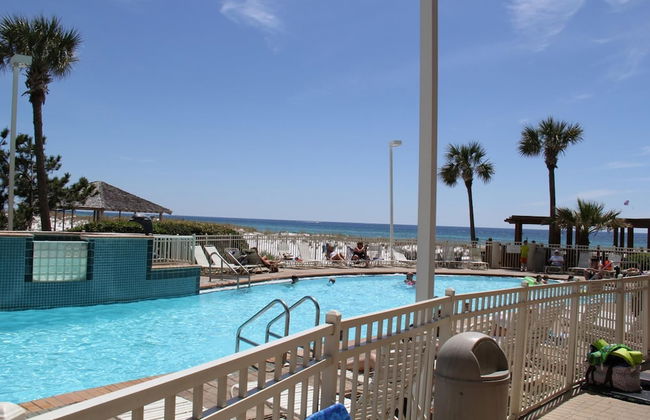 Pelican Beach Resort 501 - Photo 24