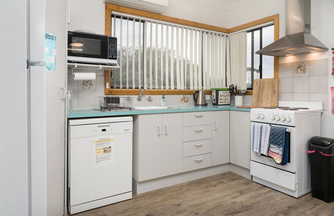 Emu Bay Holiday Homes - Photo 41