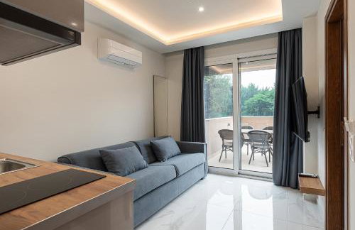 OLYMPIADA GIRNI Suites - Photo 33