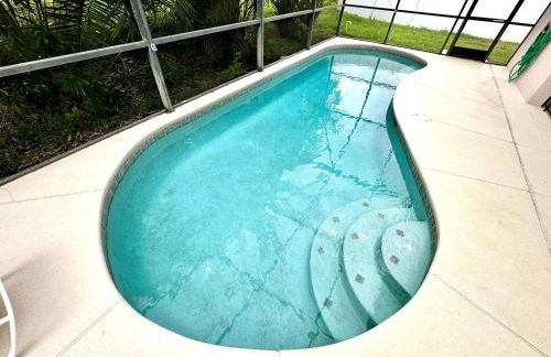 Spacious, Open Layout And Pool Relaxation! - Foto 8