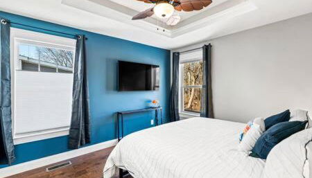 Family Home in Oakwood, 12 Mins to Campus, Patio, Washer Dryer, 2 Bathrooms, Utilities and Internet Included, Great for Students or Families, Charming Oakwood-Lincoln Park Home, 10 Walk to Dining, 24 Hour Hospitality Team - Foto 5