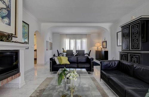 Andalusian Villa near the beach with Private Pool and BBQ - Photo 24