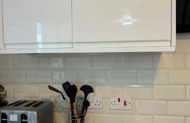 Spacious 4 bed Farnborough AirShow - Foto 11