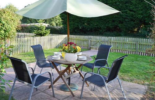 Lily Broad Cottage - Foto 15