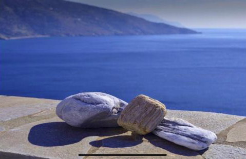 ΠΕΤΡΙΝΟ στην Άνδρο - Foto 23