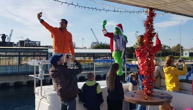 Barco navideño de Valencia - Foto 3, El Grinch se encargará de amenizar la travesía