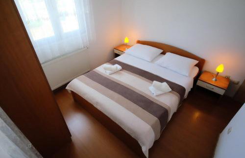 Apartmani Svemir - Photo 41