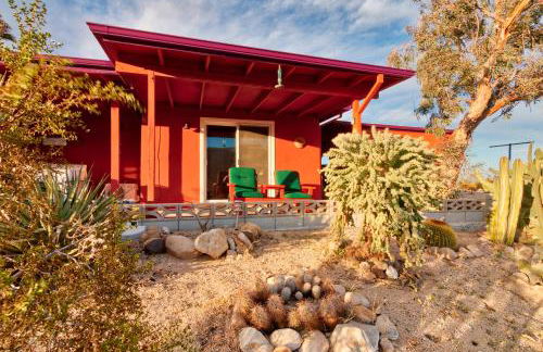 Chuck's Cabin in a Joshua Tree Community - Foto 1