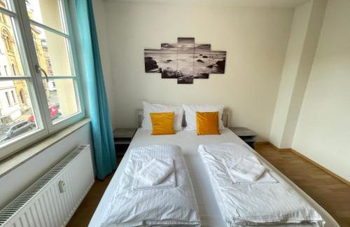Stötteritz Holiday Apartment - 3 Rooms - 6 People - 5 beds - Balcony - Great public transport 11 minutes to the city - Foto 8