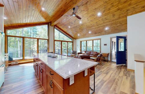 Lakeside Lodge - Photo 12