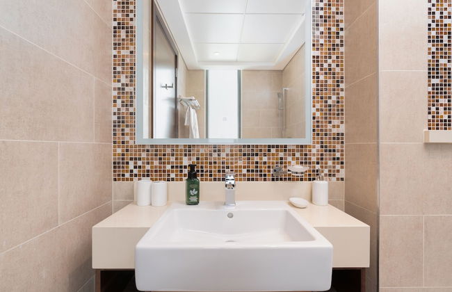 SuperHost - Spacious Apartment With Balcony In Sobha Hartland - Photo 16