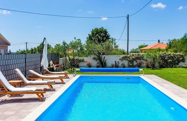 Serene Escape Near Zadar With Private Pool & Charming Outdoor Oasis - Foto 38