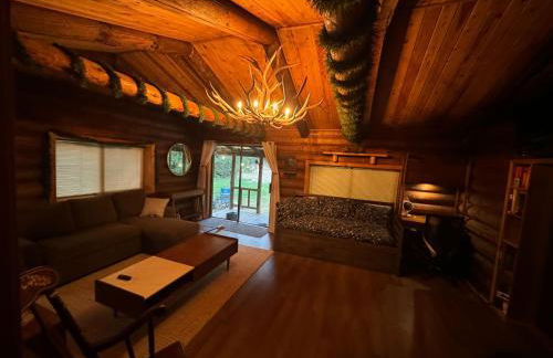 Spacious, Custom-Built Log Cabin - Foto 15