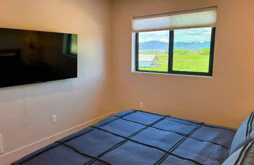 Alpine Escape Luxury Retreat, Hot Tub, Walkable, Mountain Views, 3 King Beds - Foto 40