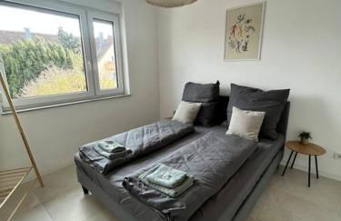 3 ZW 95 m2 Neubau Kostenlos Parkplatz im Hof - Foto 5