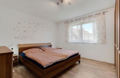 3-Bedroom Apartment with Garden Near US Army Gate 1 - Foto 6