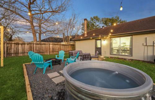 Sunny Door Escape - Entire House in Richmond TX with Cowboy Pool - Foto 23