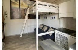 Domus Cassinis Metro and trains at your doorstep - Foto 2