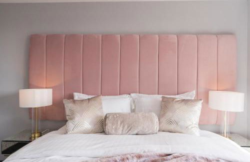 Luxe Apartments, The Moorwell, Secure Parking, - 10mins Cardiff City Ctr - Photo 32