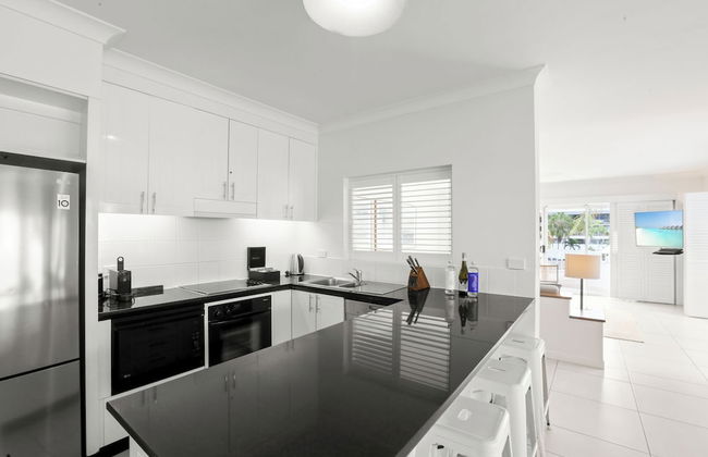 Alamanda Palm Cove by Lancemore - Photo 21