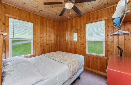 TB6 Thunder Bay Resort Cabin 6 - Foto 3